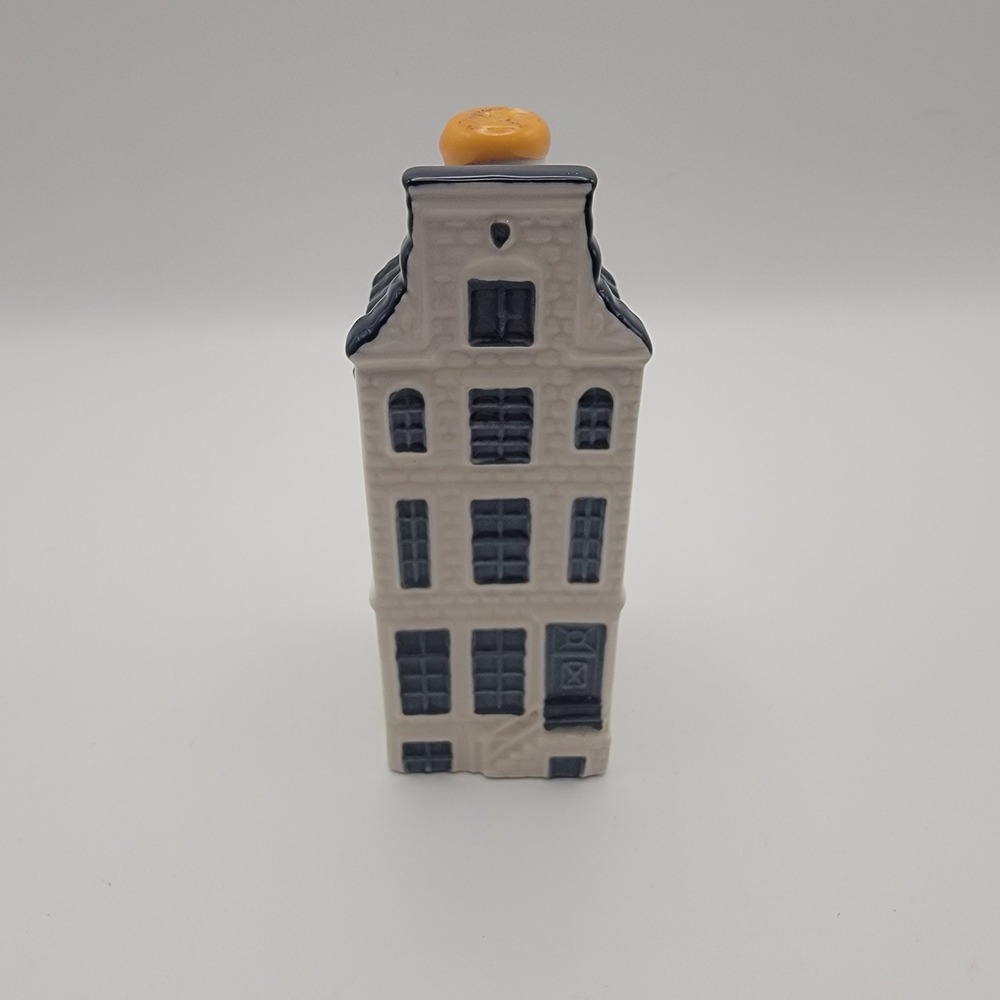 KLM Bols Blue Delft House 68 Amsterdam 1575 Ceramic Bottle Empty 2008 Dutch